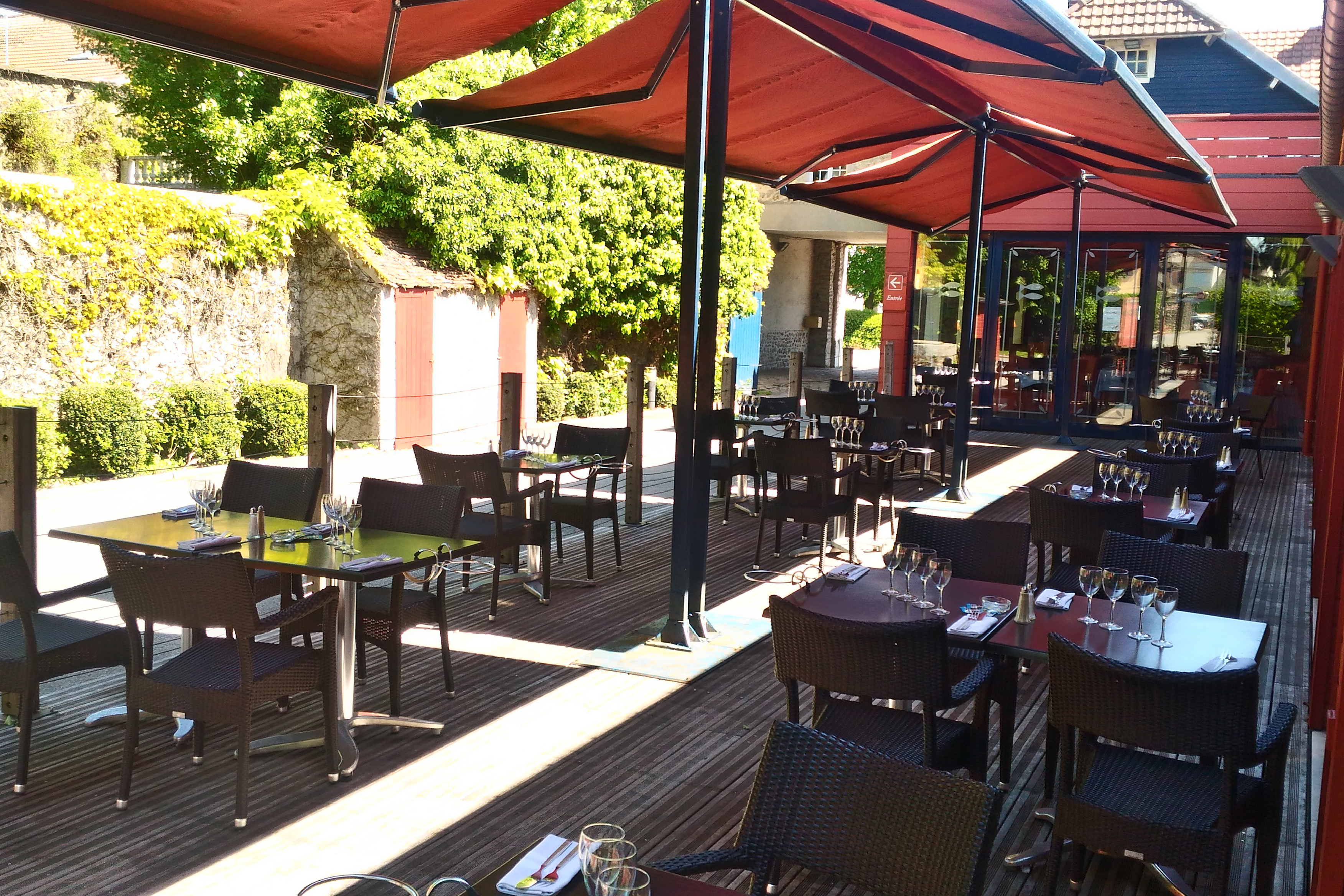 C10_coignieres_terrasse 1 La Criée
